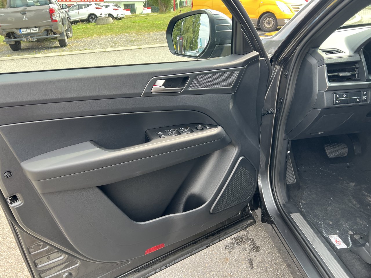 Nové Musso Grand 69510